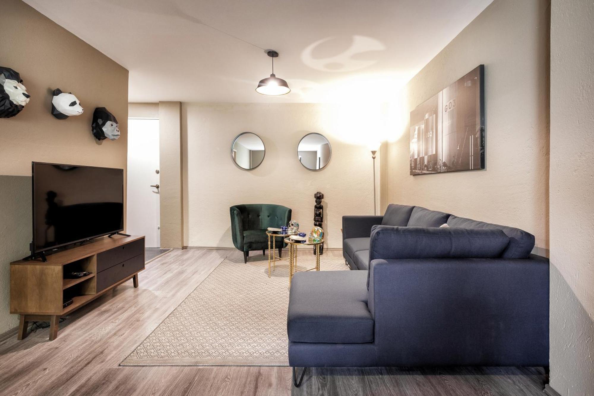 Apartment Bright & Stylish In Roma Condesa Sleeps 7 Mexico City