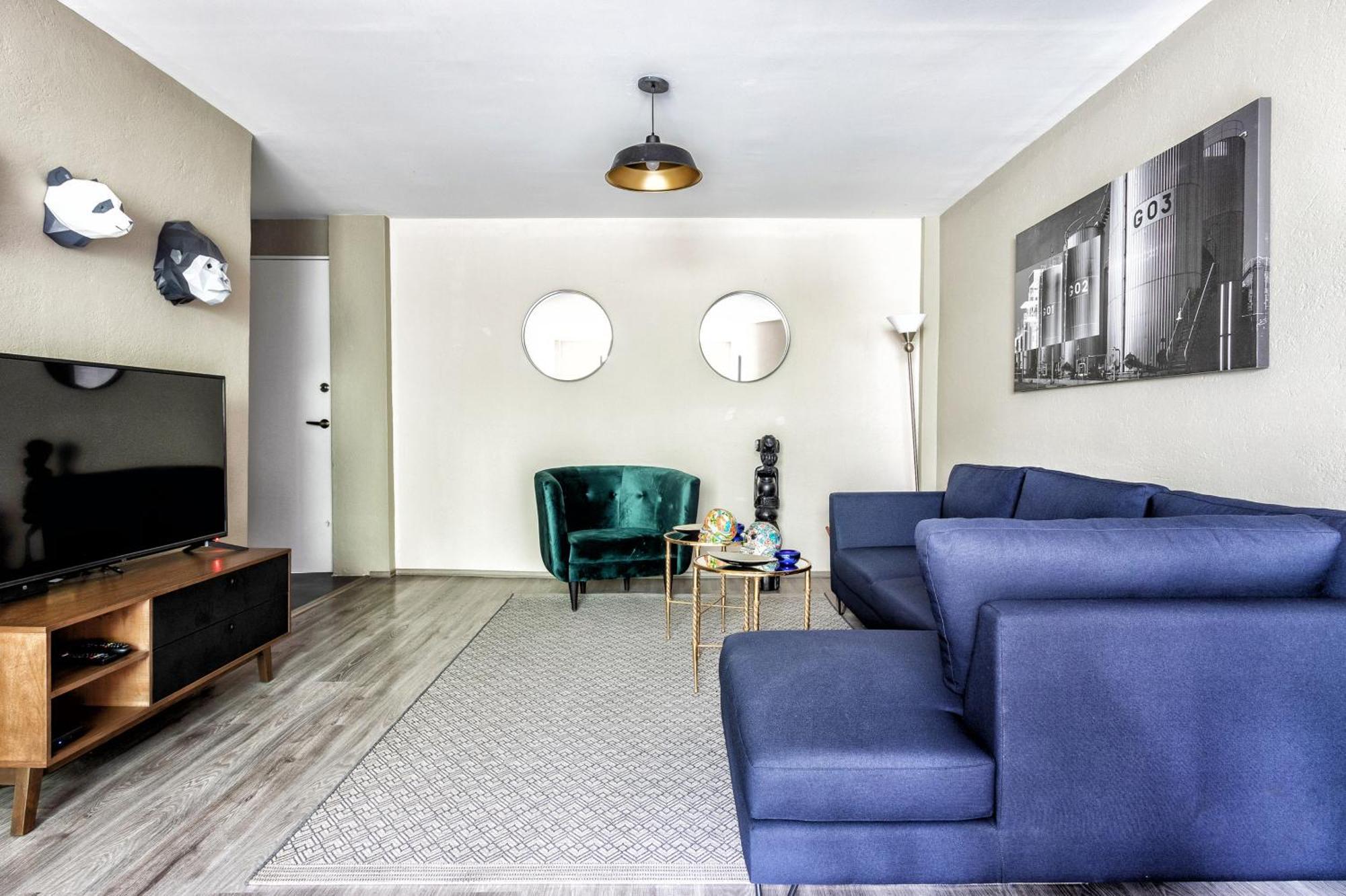 Bright & Stylish In Roma Condesa Sleeps 7