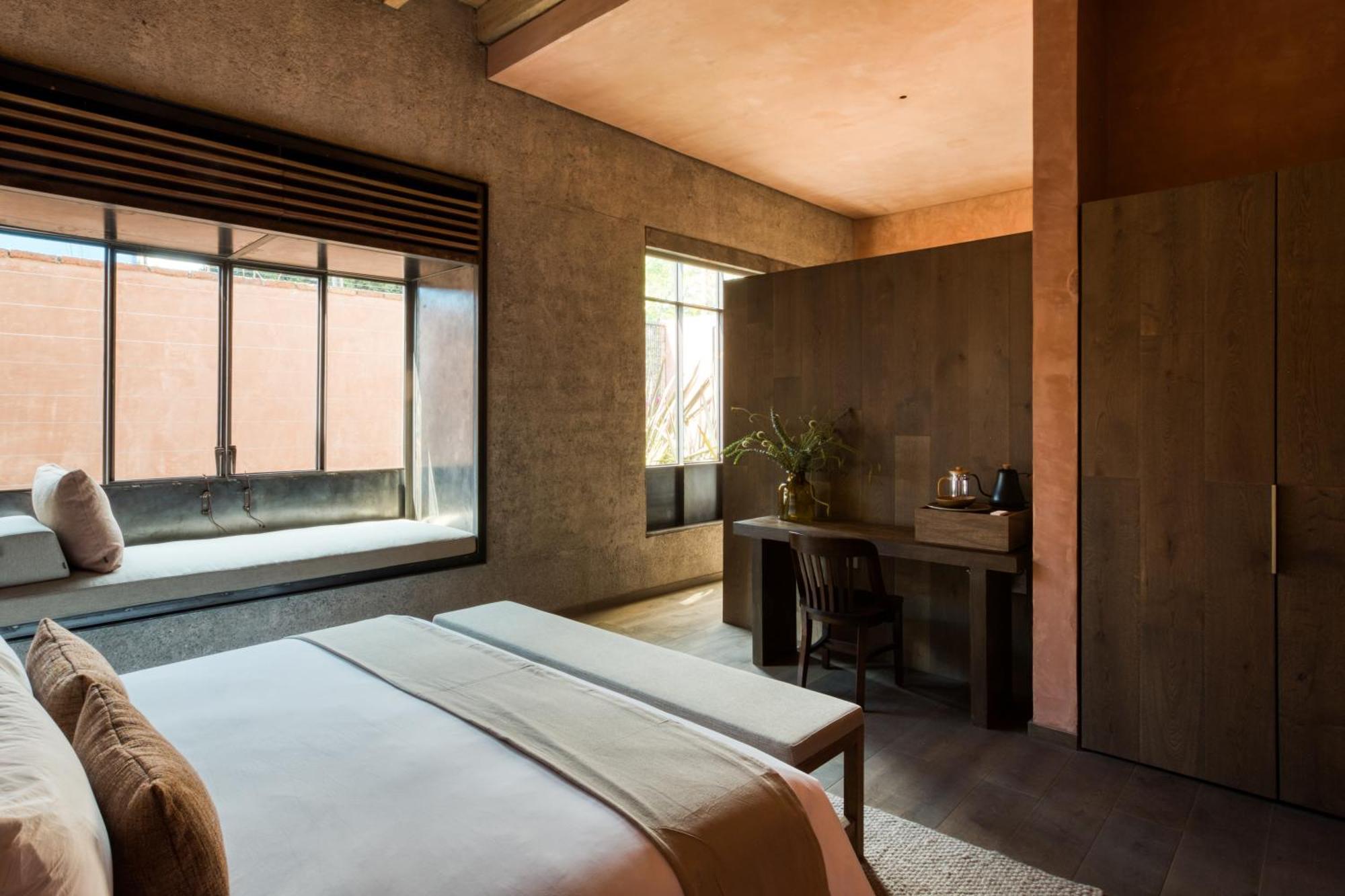 Casa Tenue