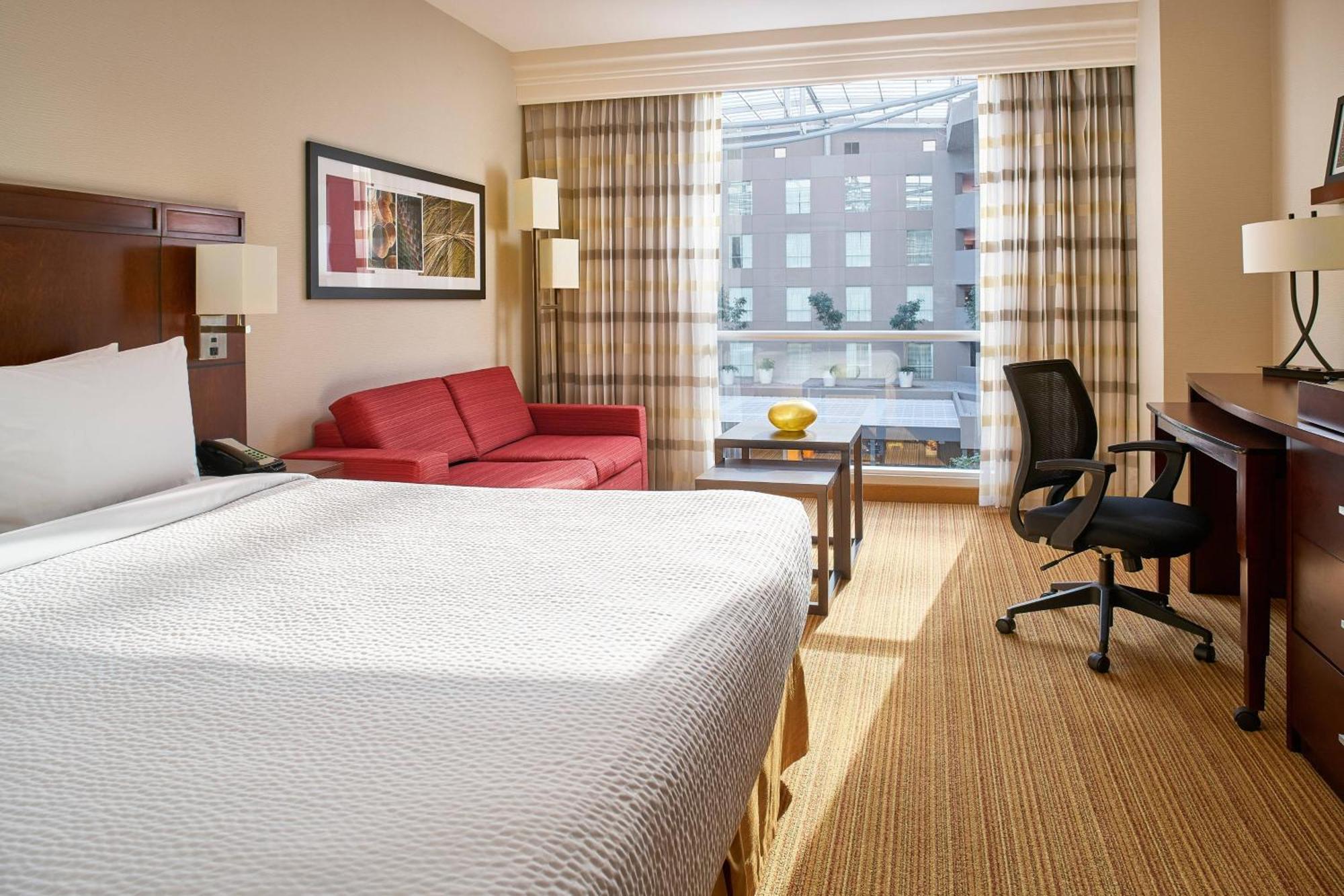 Courtyard By Marriott Mexico Airport Hotel
