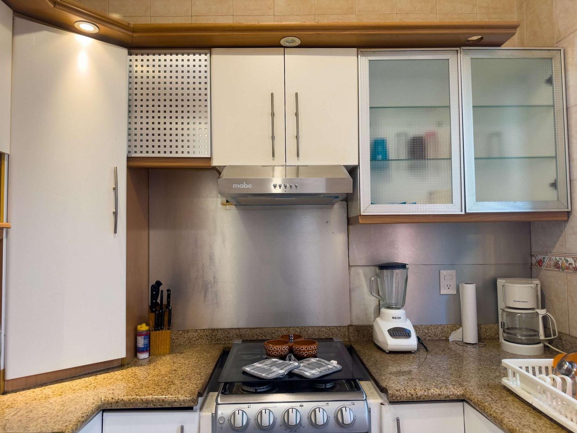 Excellent Location Wide House 5 Bedroom Roma Sur Сasa de vacaciones *