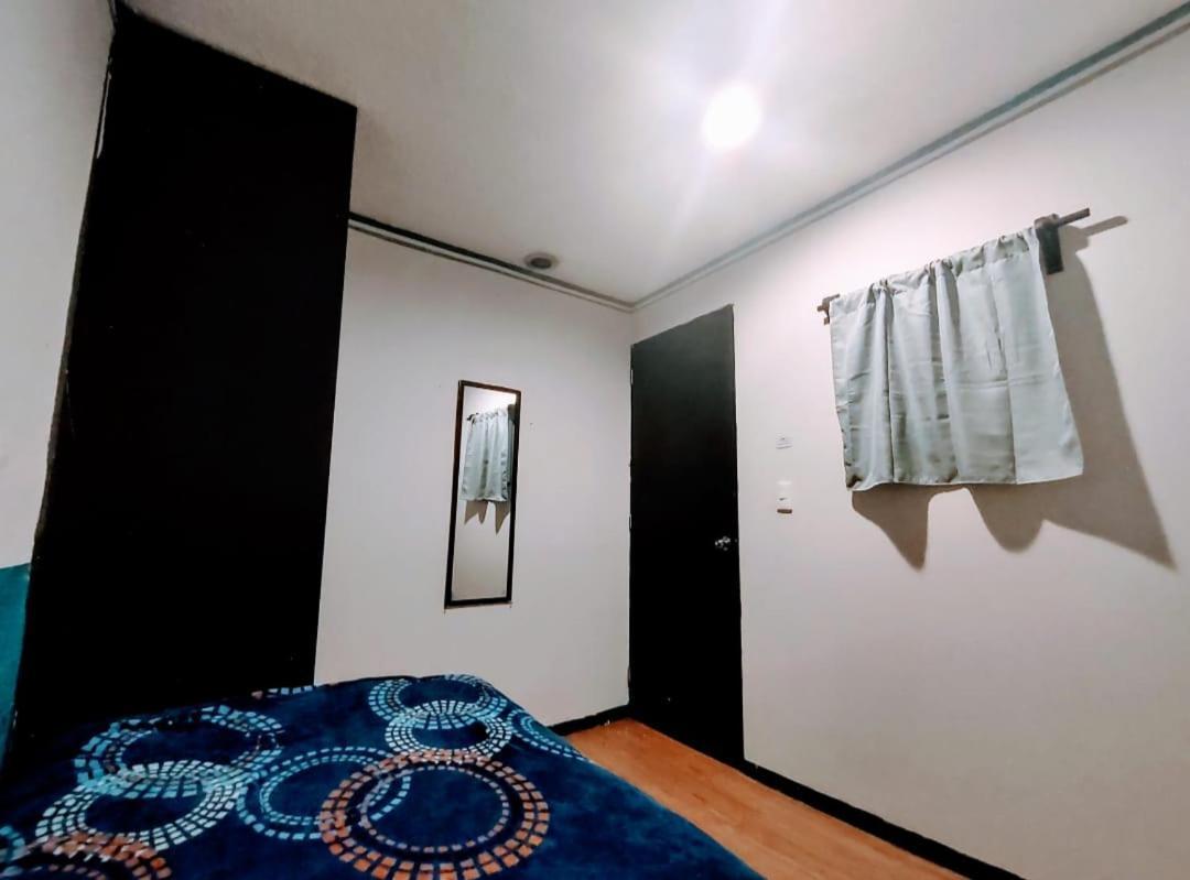 Rooms Hotel cápsula *