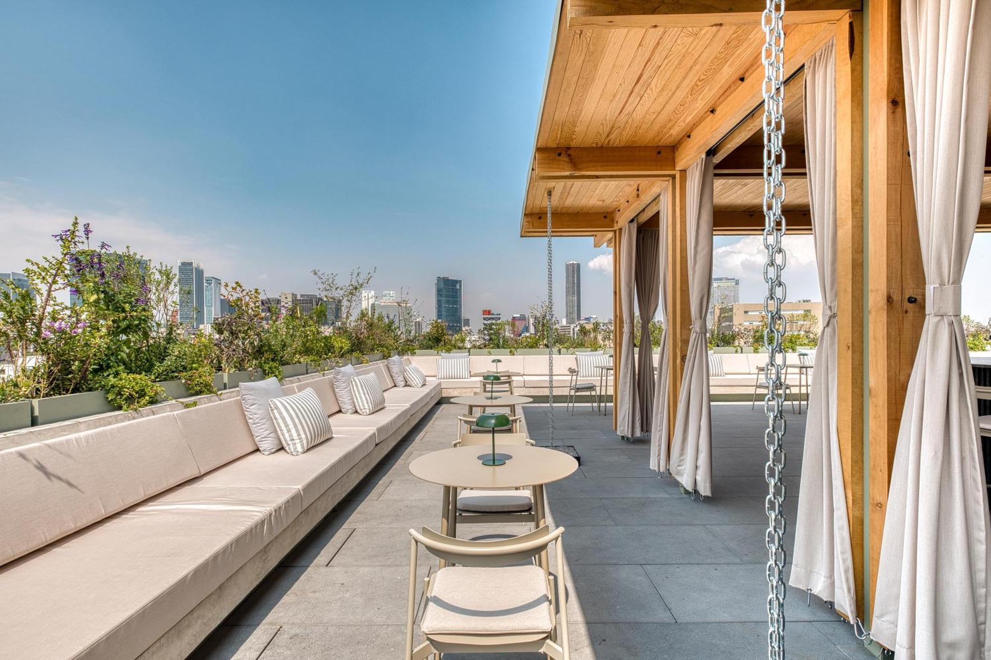 Onto Alvaro Obregon Hotel Mexico City