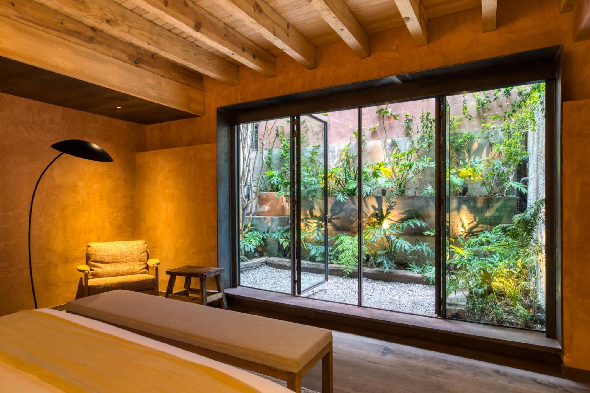 Hotel Casa Tenue 4*