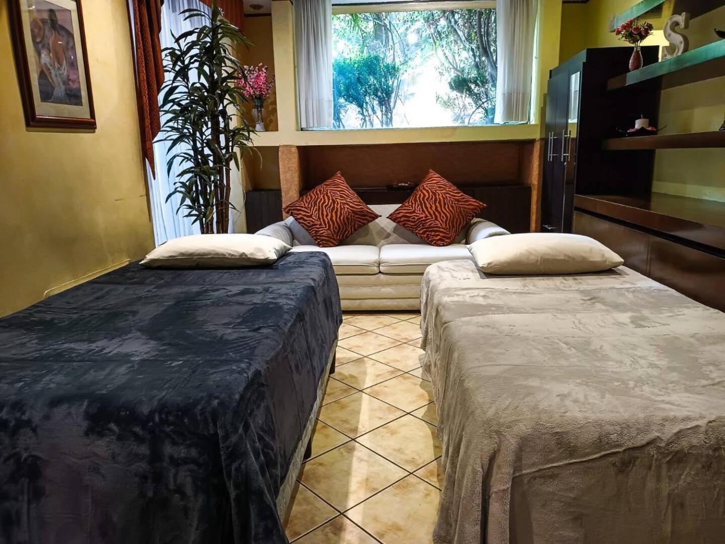 Boutique Rosas - Satelite