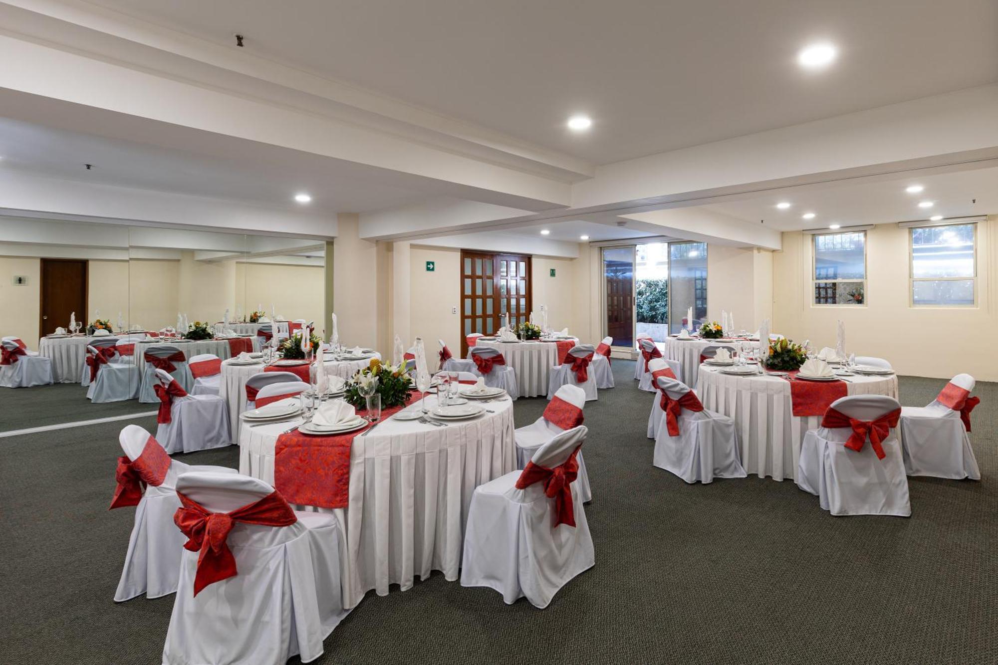 Obelisk Hotel Mexico City