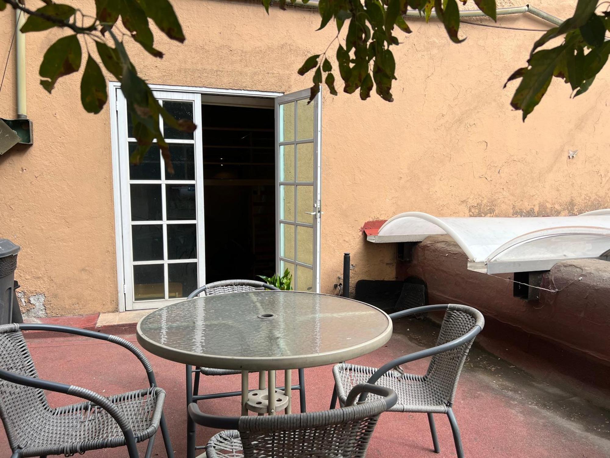 Sanrafa Historic Apartahotel
