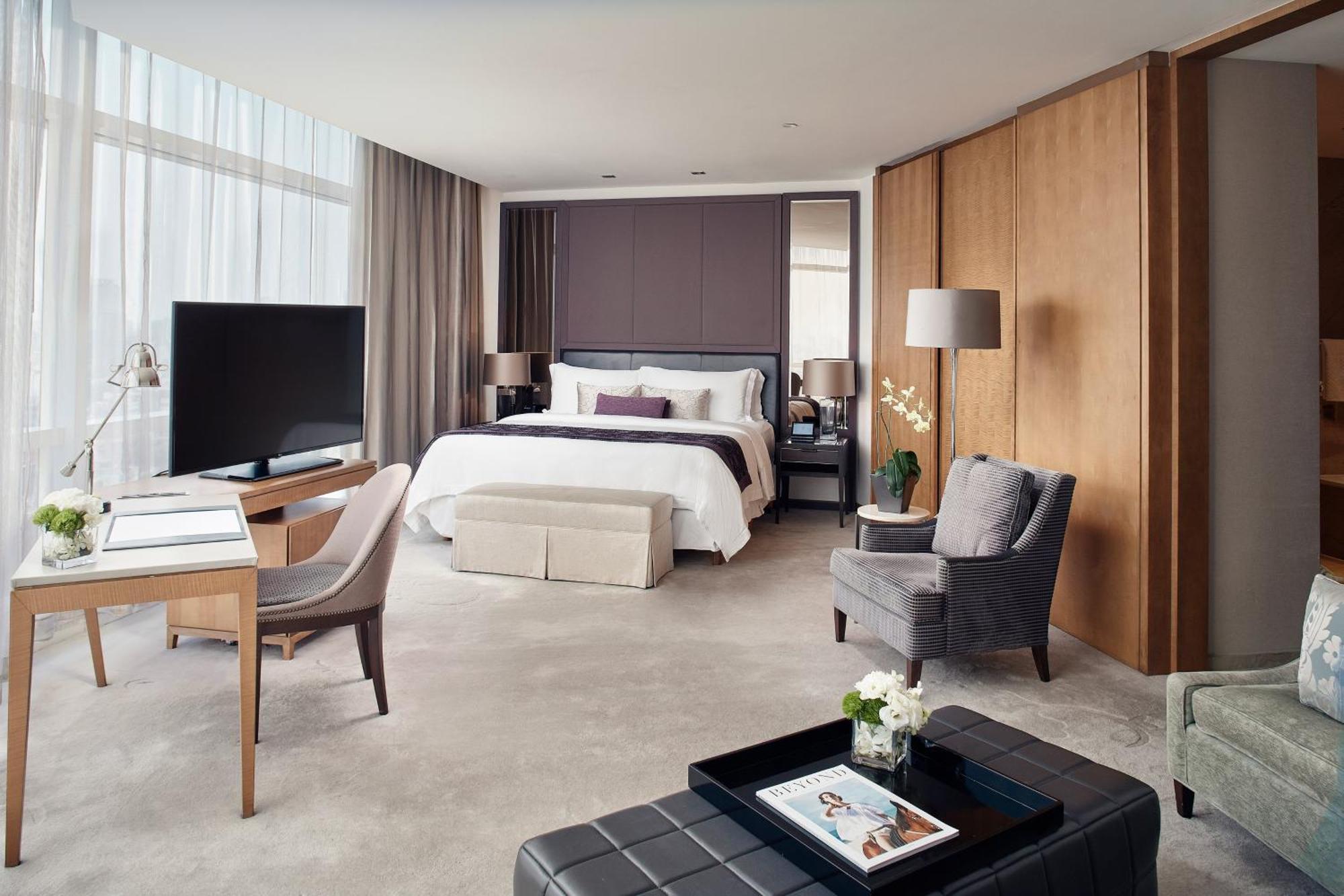 The St. Regis 5*