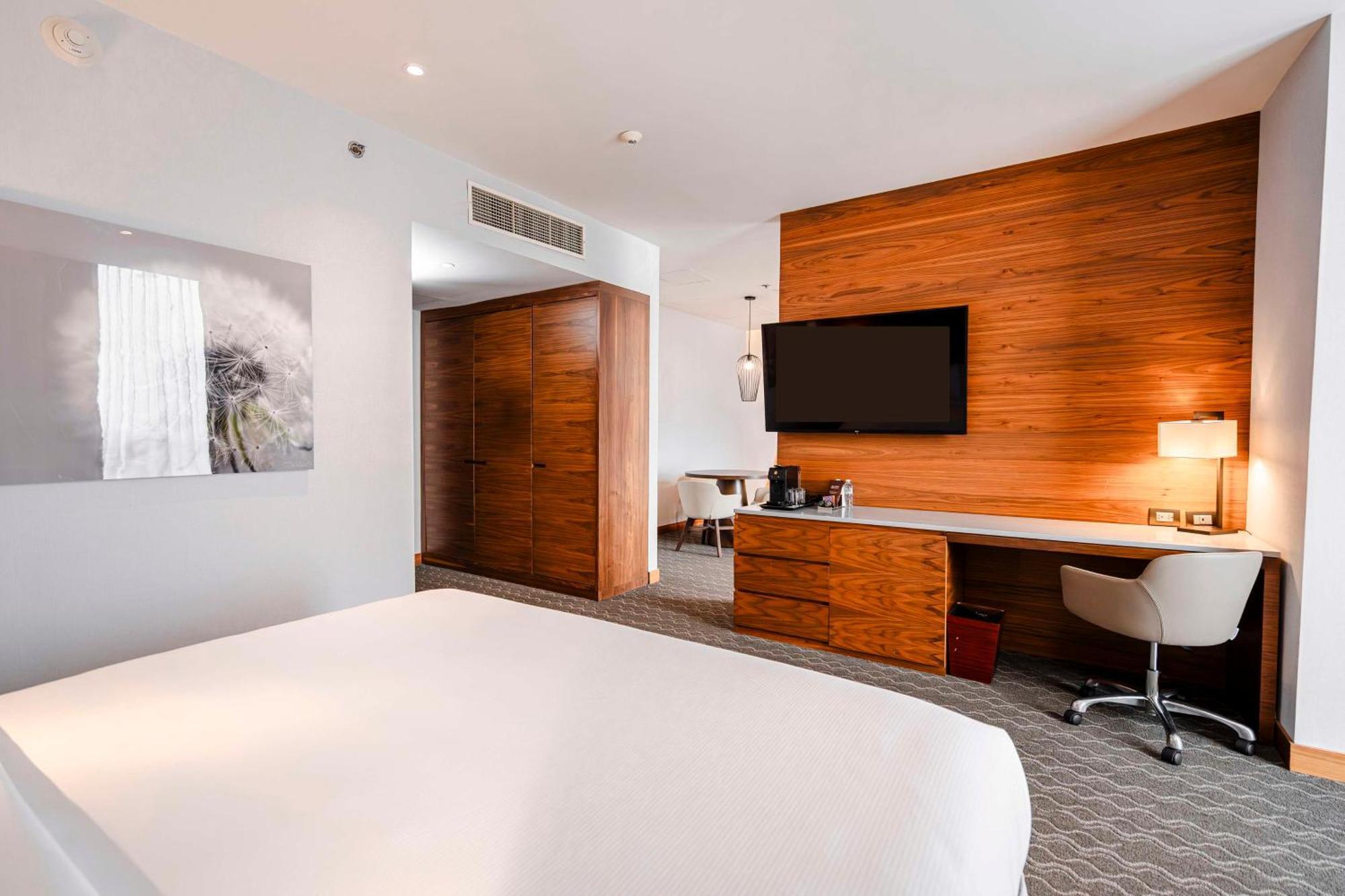 Doubletree By Hilton Santa Fe