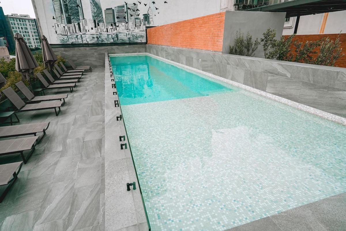 Stunning 3br In Condesa With Terrace, Pool & Gym Apartment Mexico City
