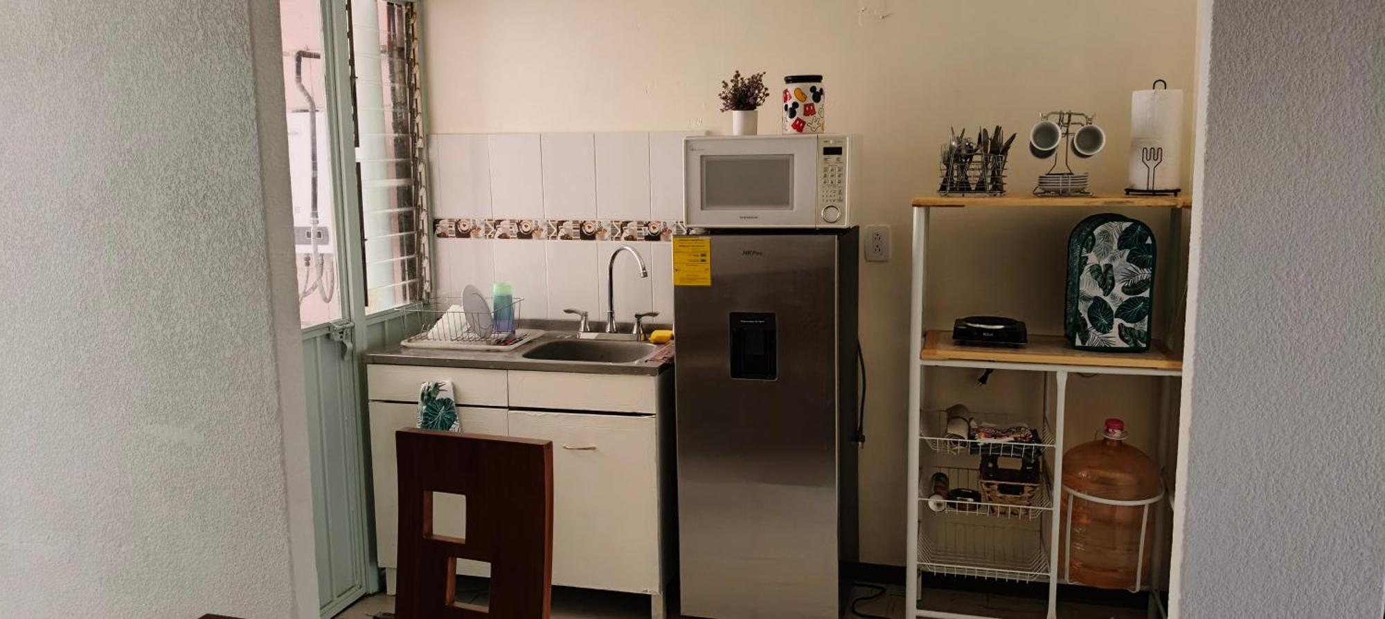 Casa Con Dos Habitaciones, Cocina Equipada Y Servicios De Streaming Apartamento *