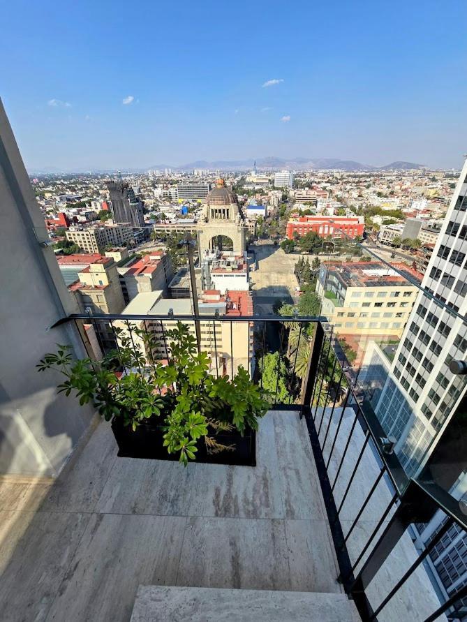 With A Private Terrace In The Heart Of The Apartamento