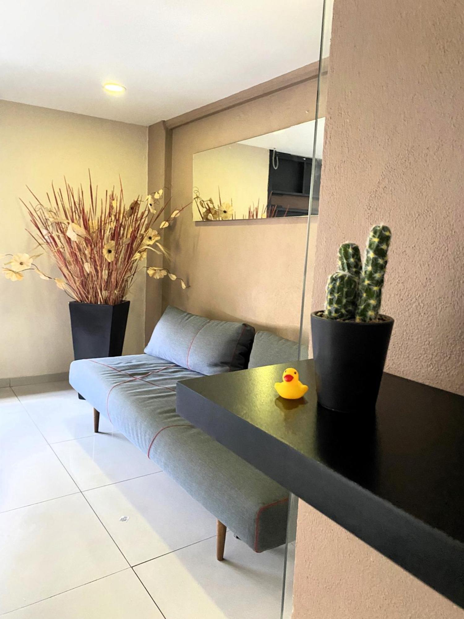 S06 Premium Frente Al Tec Cem Con Cocineta Wifi Balcon Parking Terraza Apartment