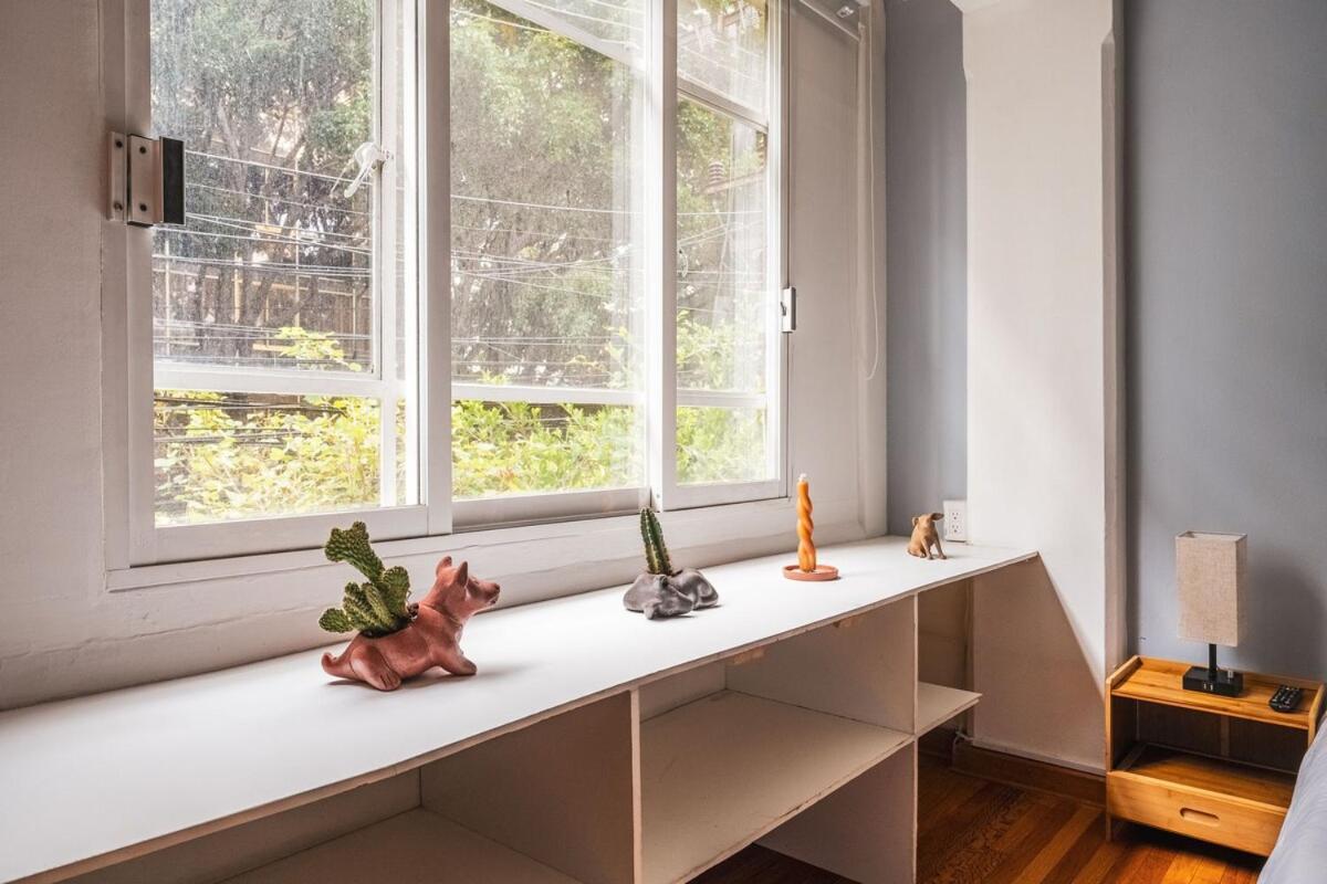 Comfortable Loft In A Great Location Apartment *