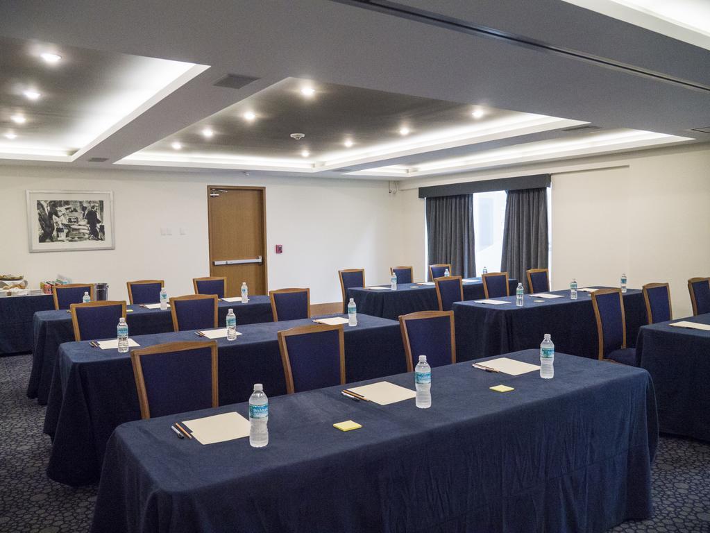 Ventura Hotel&suites Interlomas