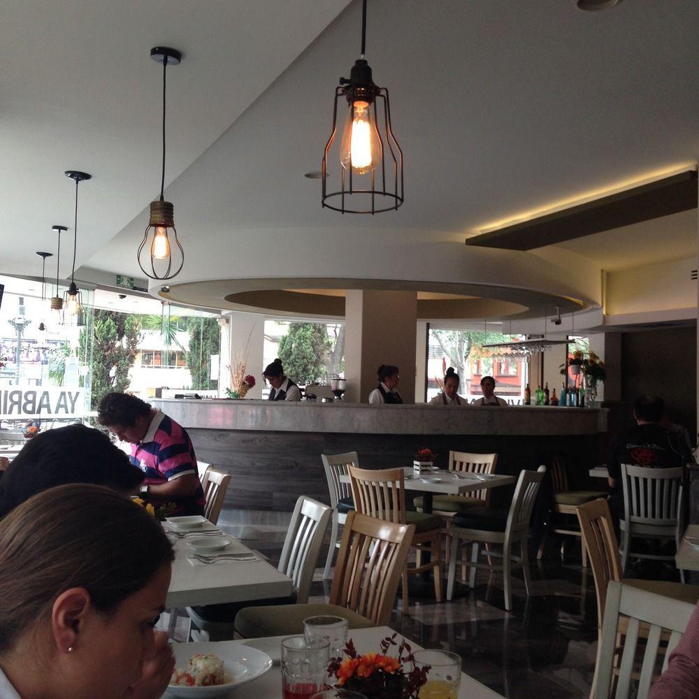 Stanza Hotel