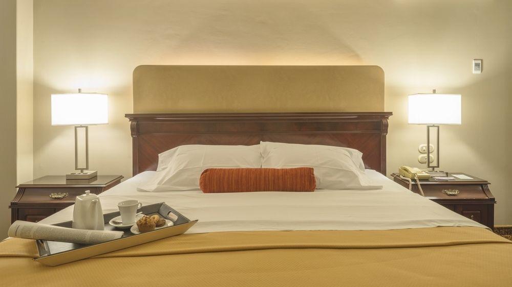 Stanza Hotel