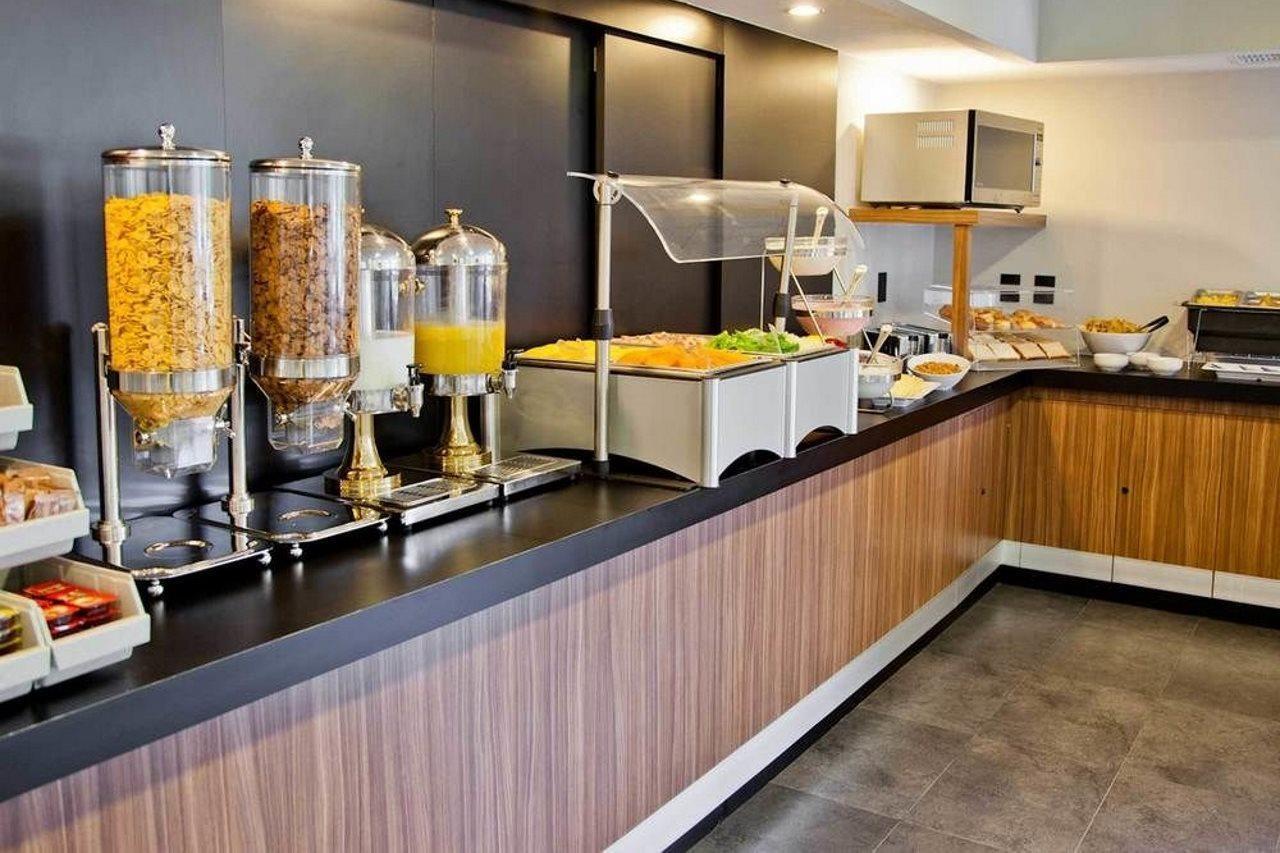 Hotel Express Cdmx Plaza 4*