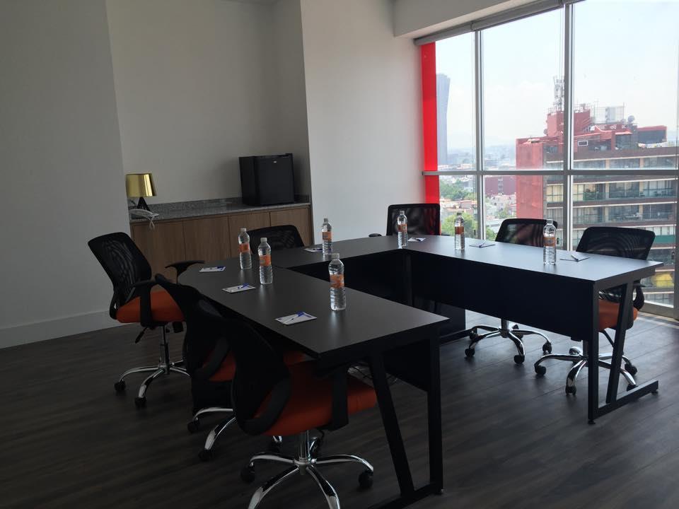 Tryp World Trade Hotel