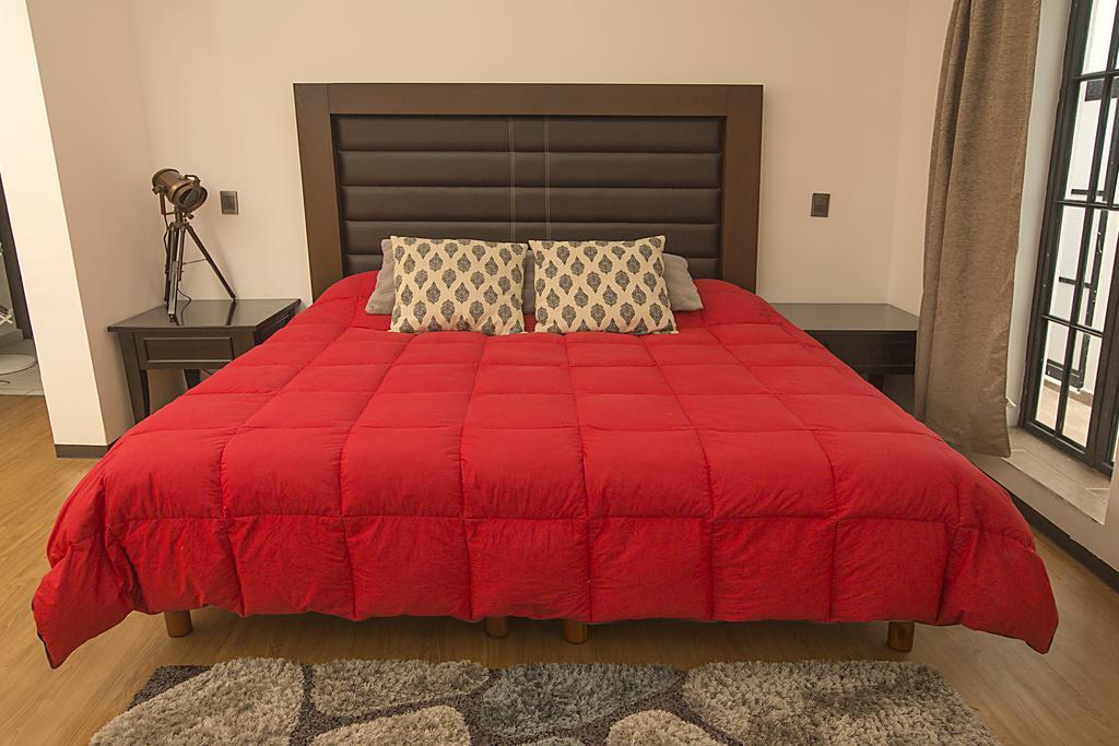 Suites Condesa Luxury Pensión