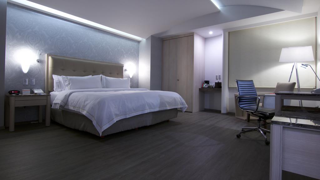 Express Mexico- Toreo, An Ihg 4* México DF