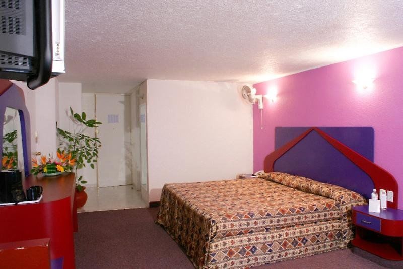 Hotel El Ejecutivo Cuidad De 4*