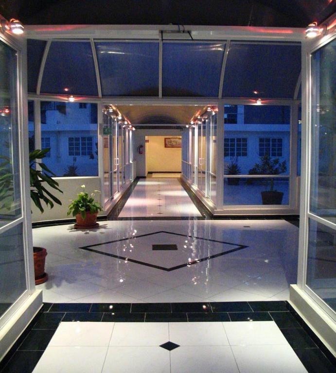 Colon Mision Reforma Hotel