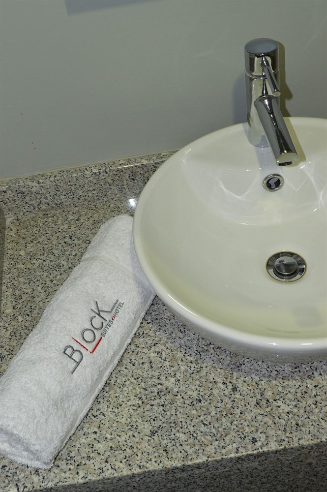 Hotel Block 4*