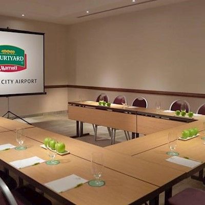 Courtyard By Marriott Mexico Airport Hotel
