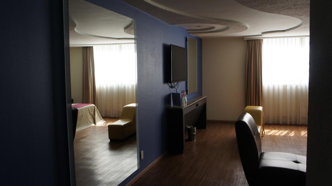 Caban 4* México DF