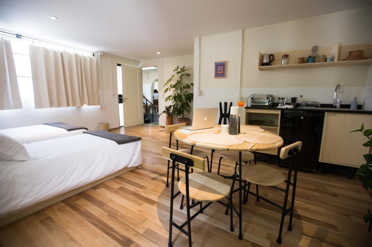 Hotel Izta 54