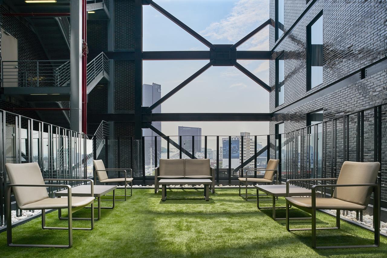 Courtyard By Marriott Mexico Toreo