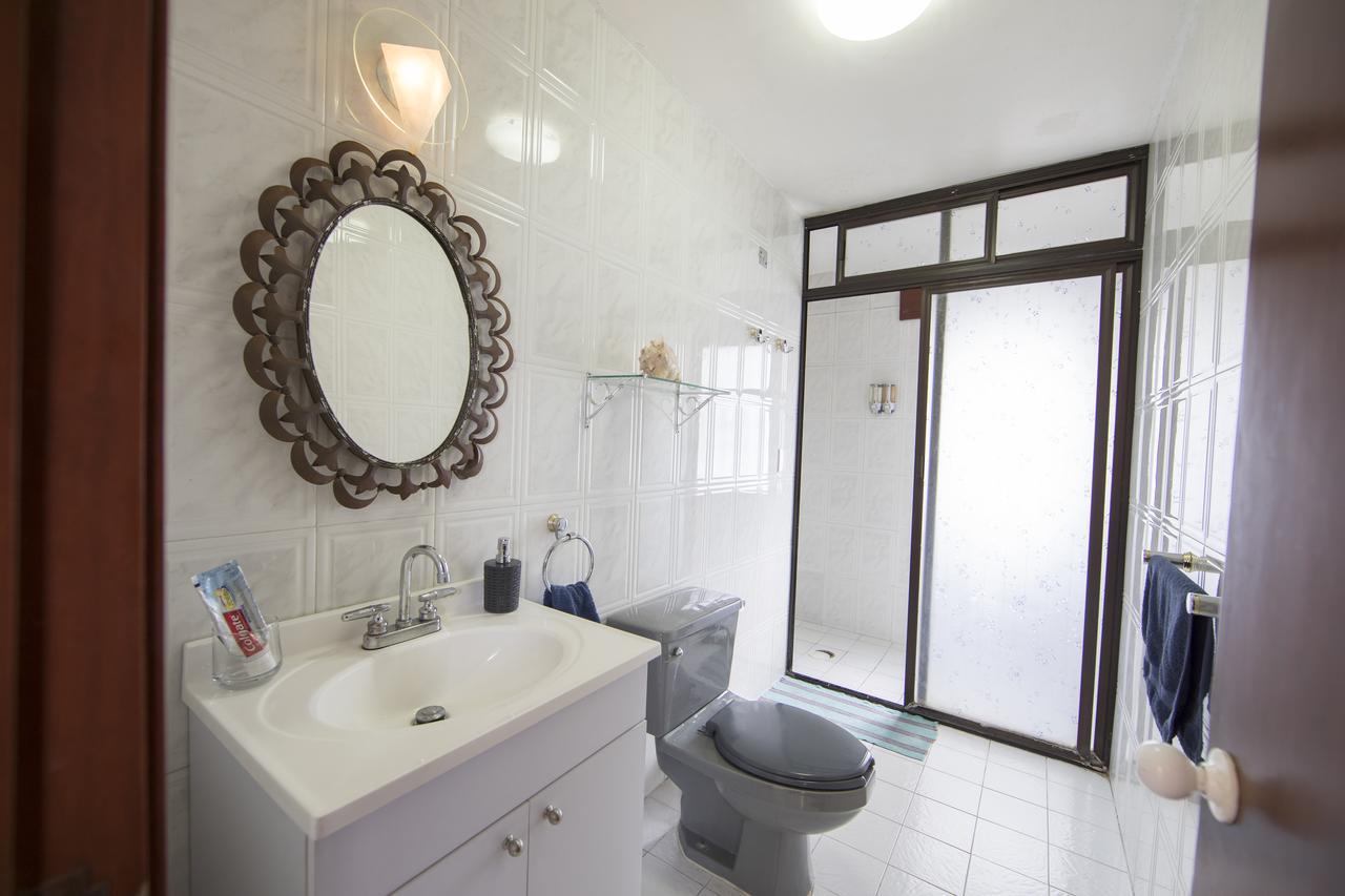 Casa Ayvar Bed and breakfast