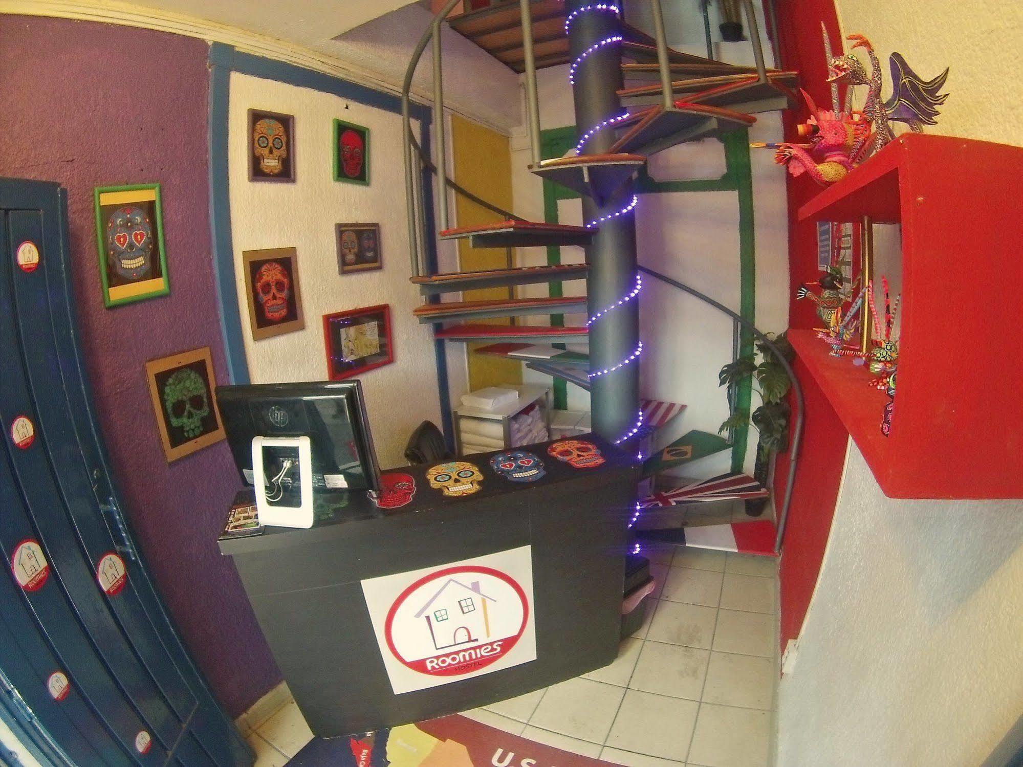 Hostal Roomies Condesa *