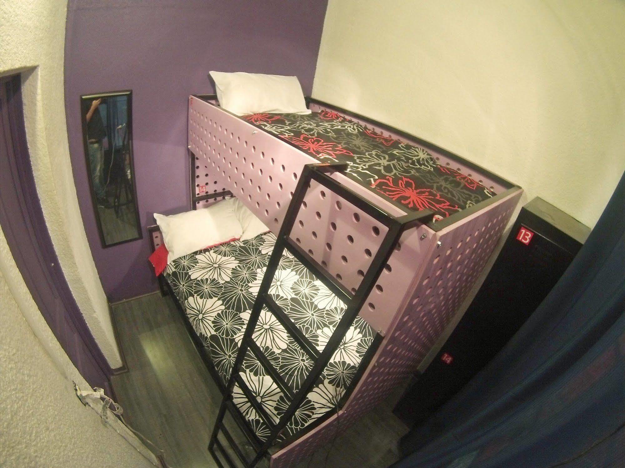 Hostal Roomies Condesa México DF