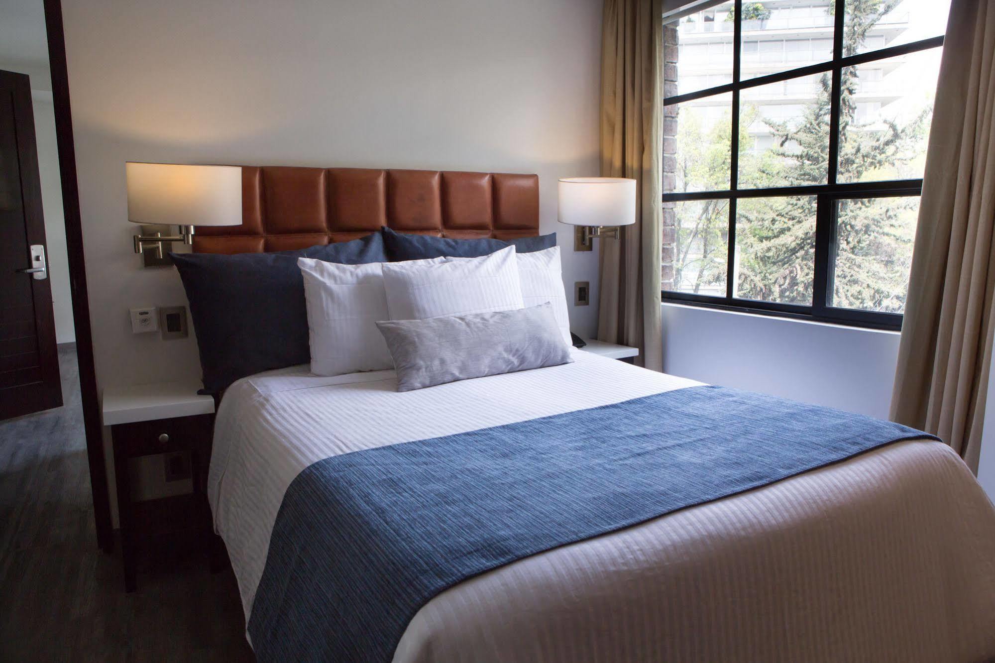 Aparthotel Flowsuites Polanco Mexico City