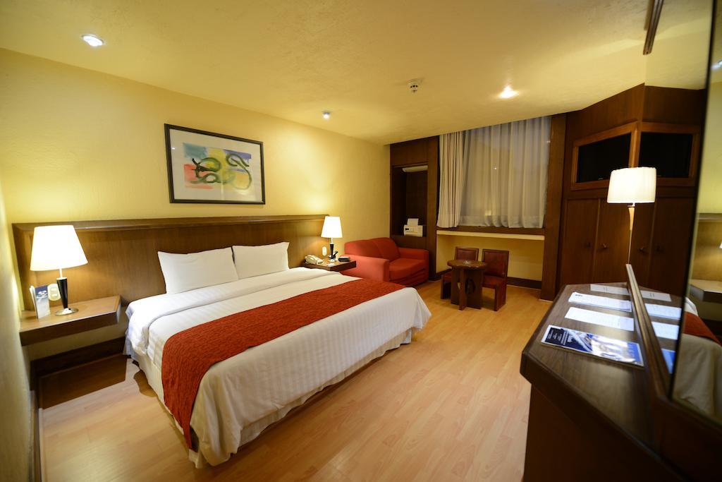 Express By Marriott Ciudad De Tlalpan Hotel Mexico City