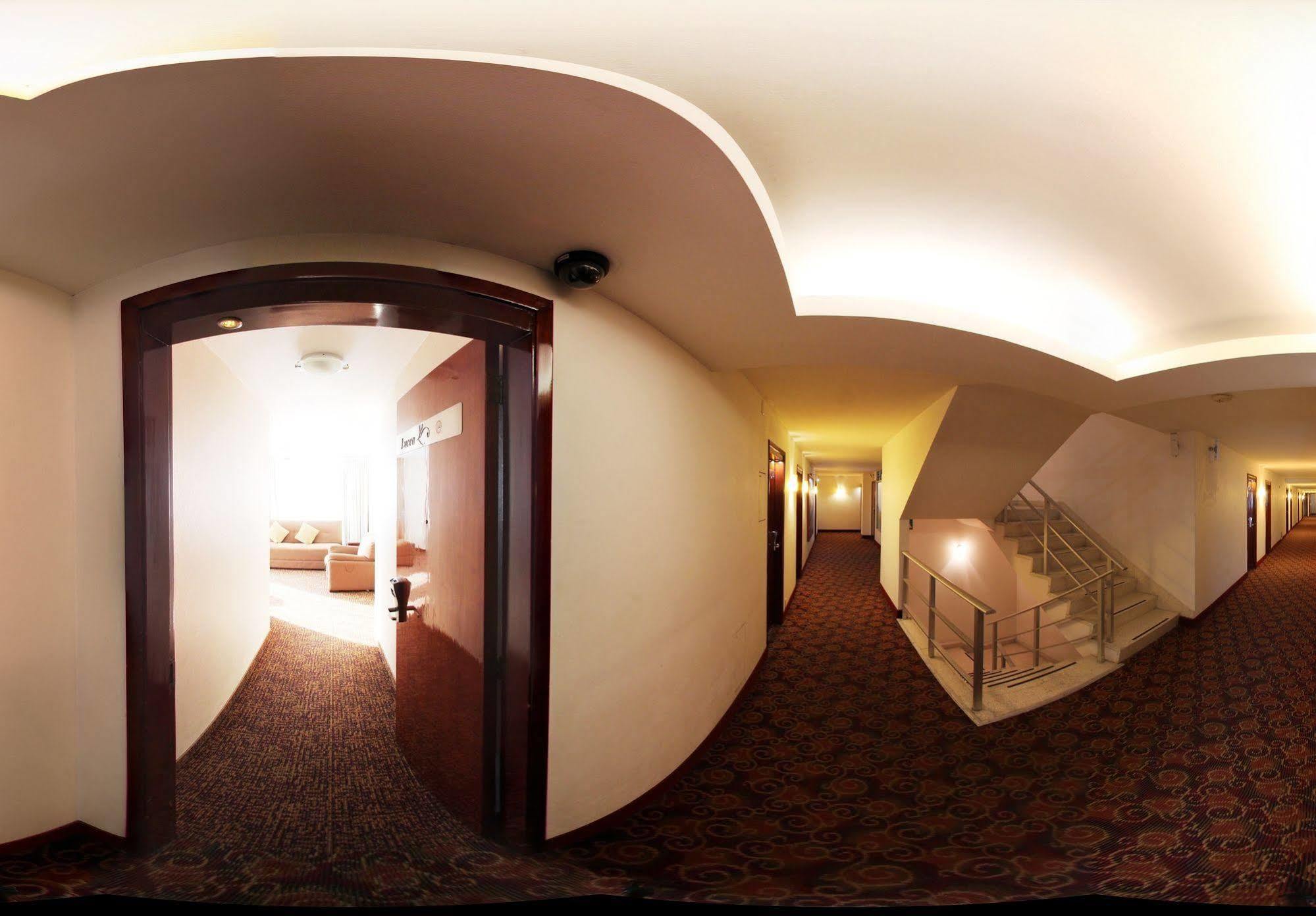Hotel Stanza 4*