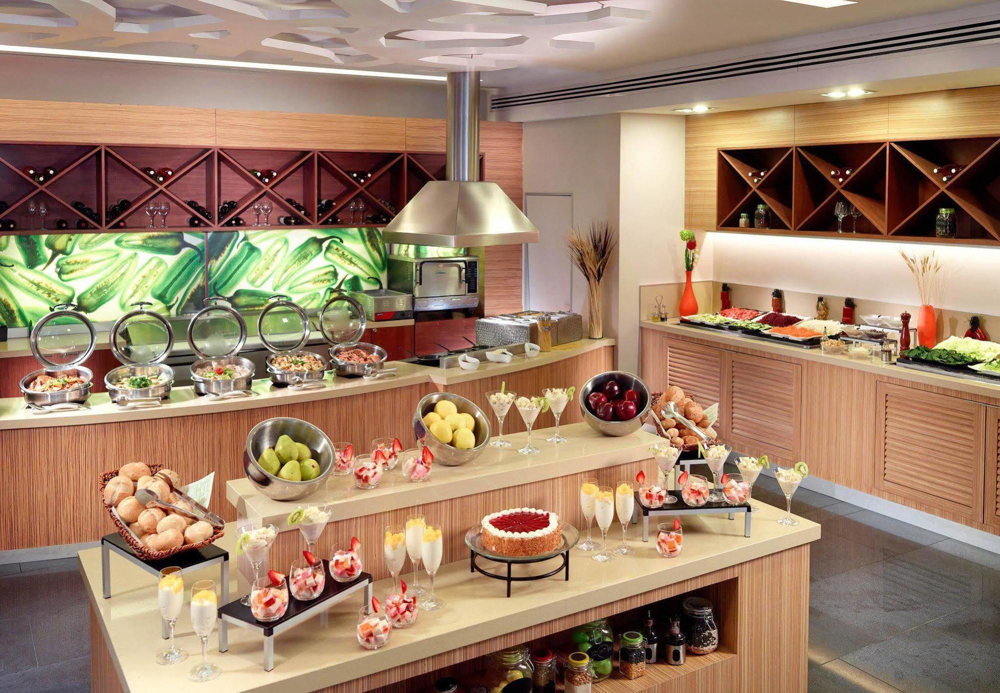 Hotel Courtyard By Marriott Airport Mexico City