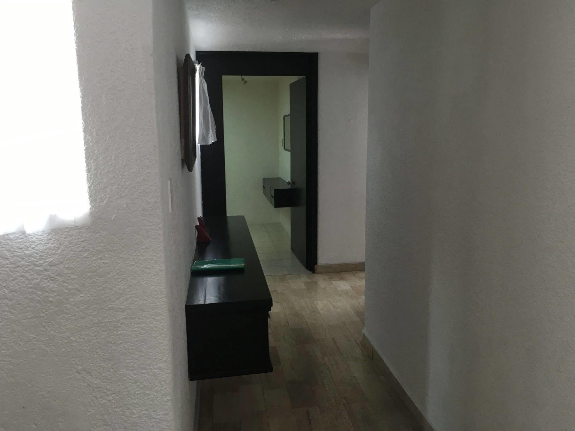 Grupo Kings Suites - Alcazar De Toledo, 184 3* Mexico City