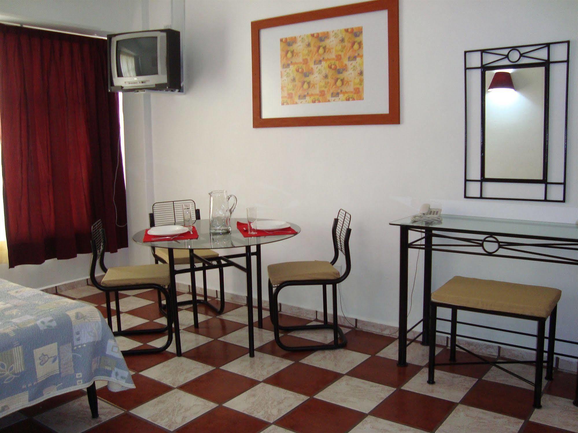Hotel Avilla 2*