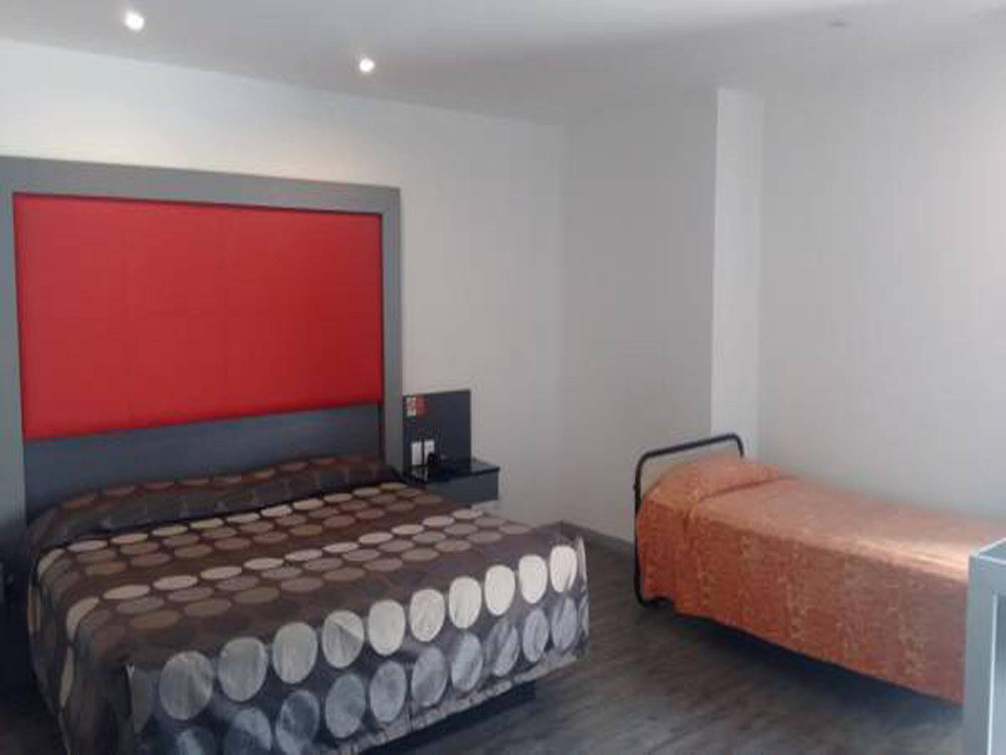 Atenas Plaza 4*