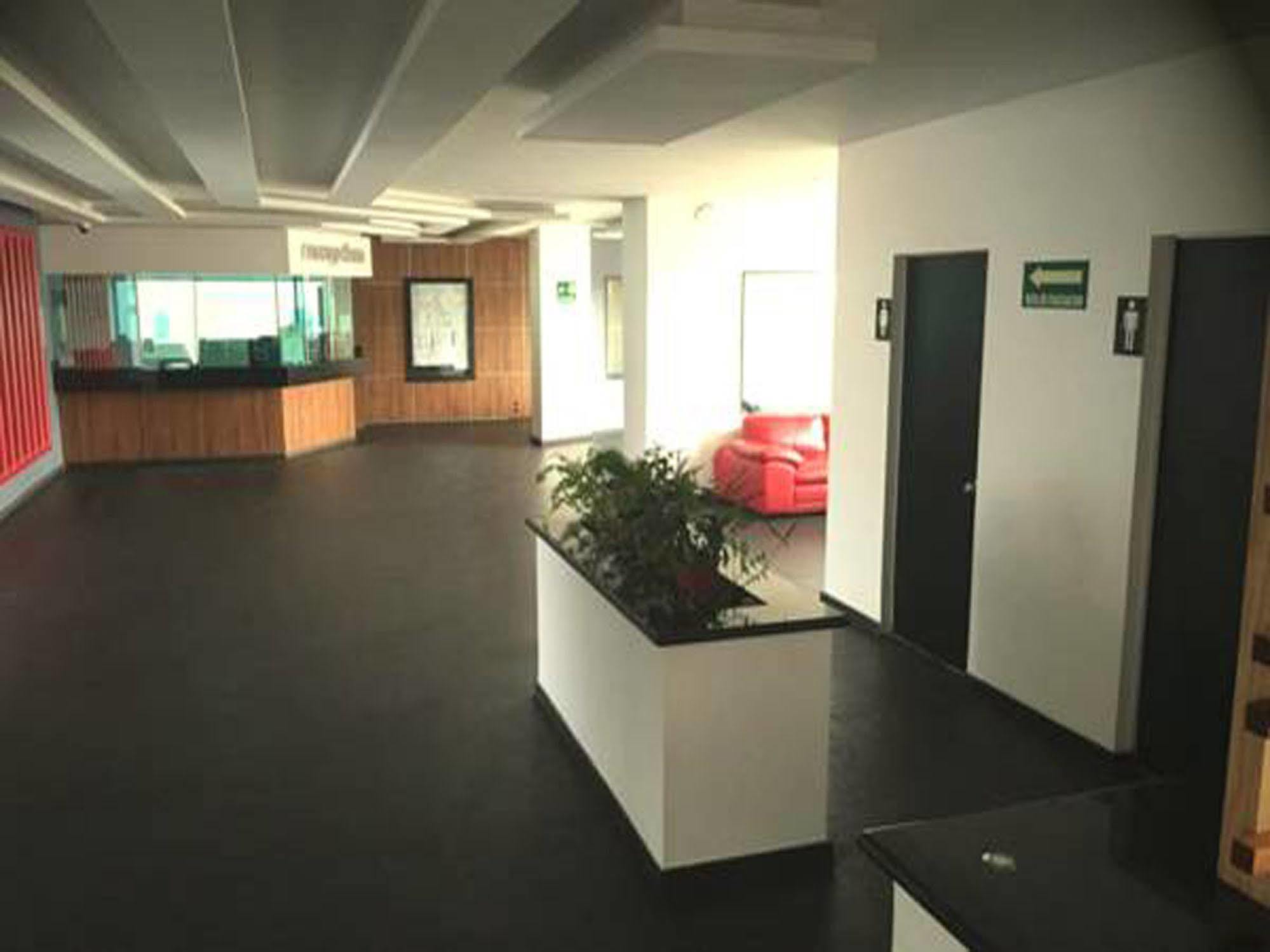 Hotel Atenas Plaza 4*