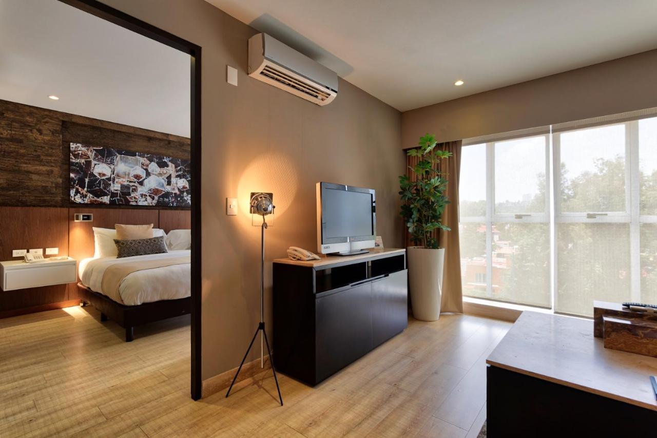 Ventura Hotel&suites Interlomas