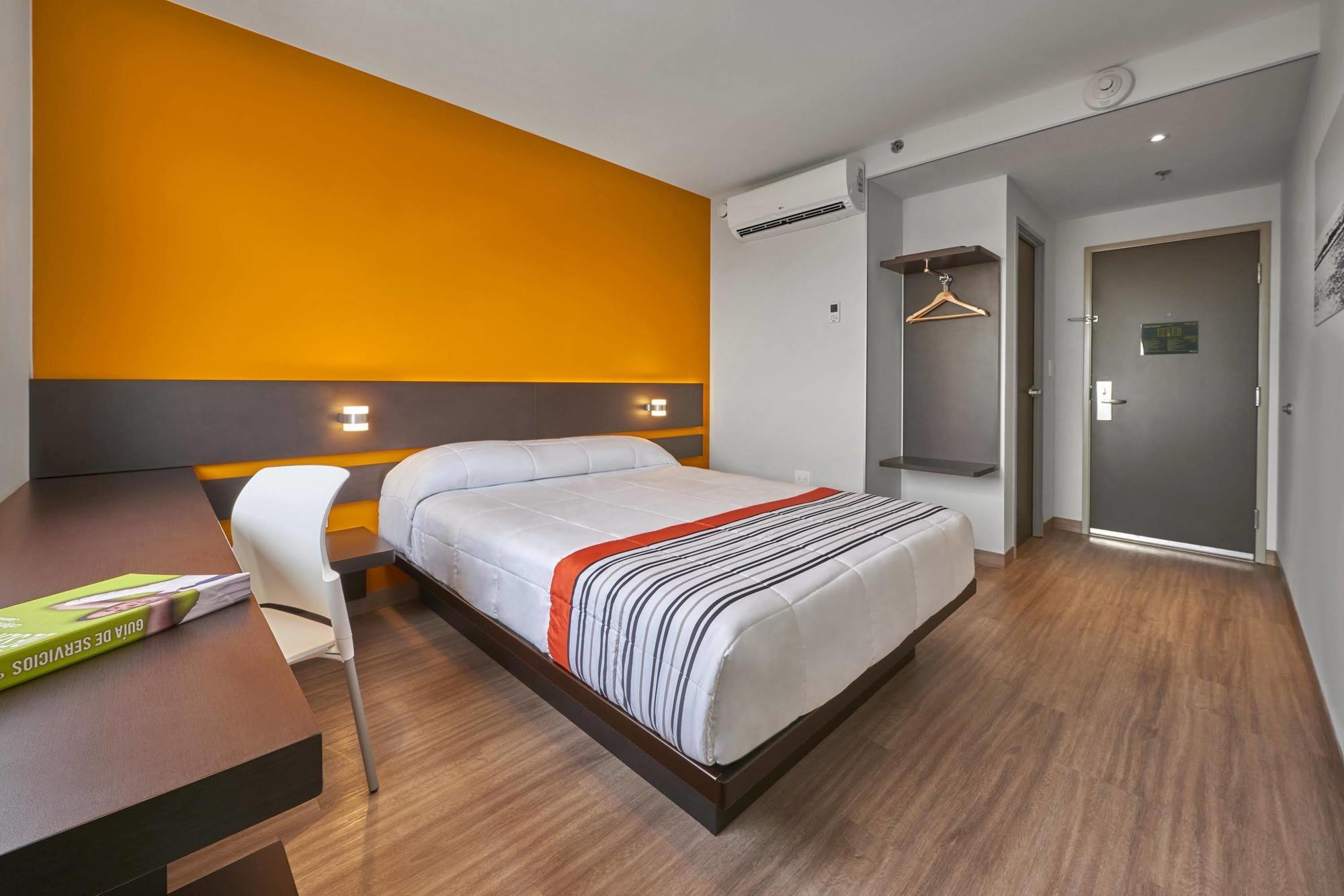Express Junior Cdmx Sullivan Hotel Mexico City