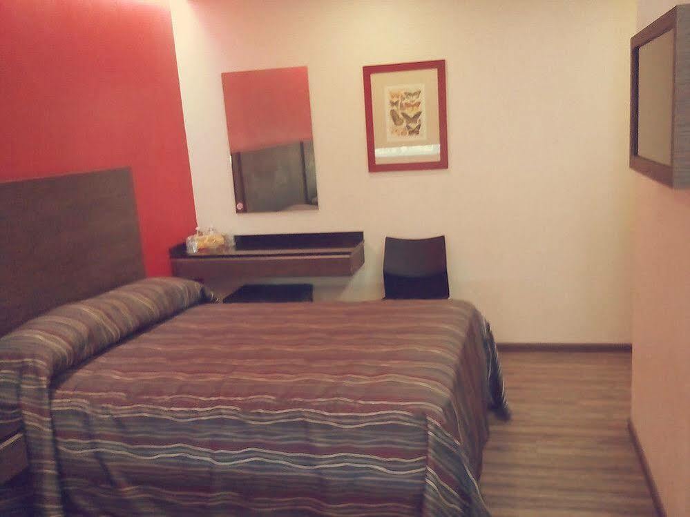 Dharma Hotel 2*