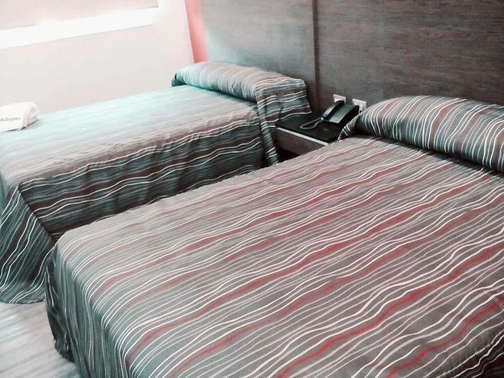 Dharma Hotel 2*
