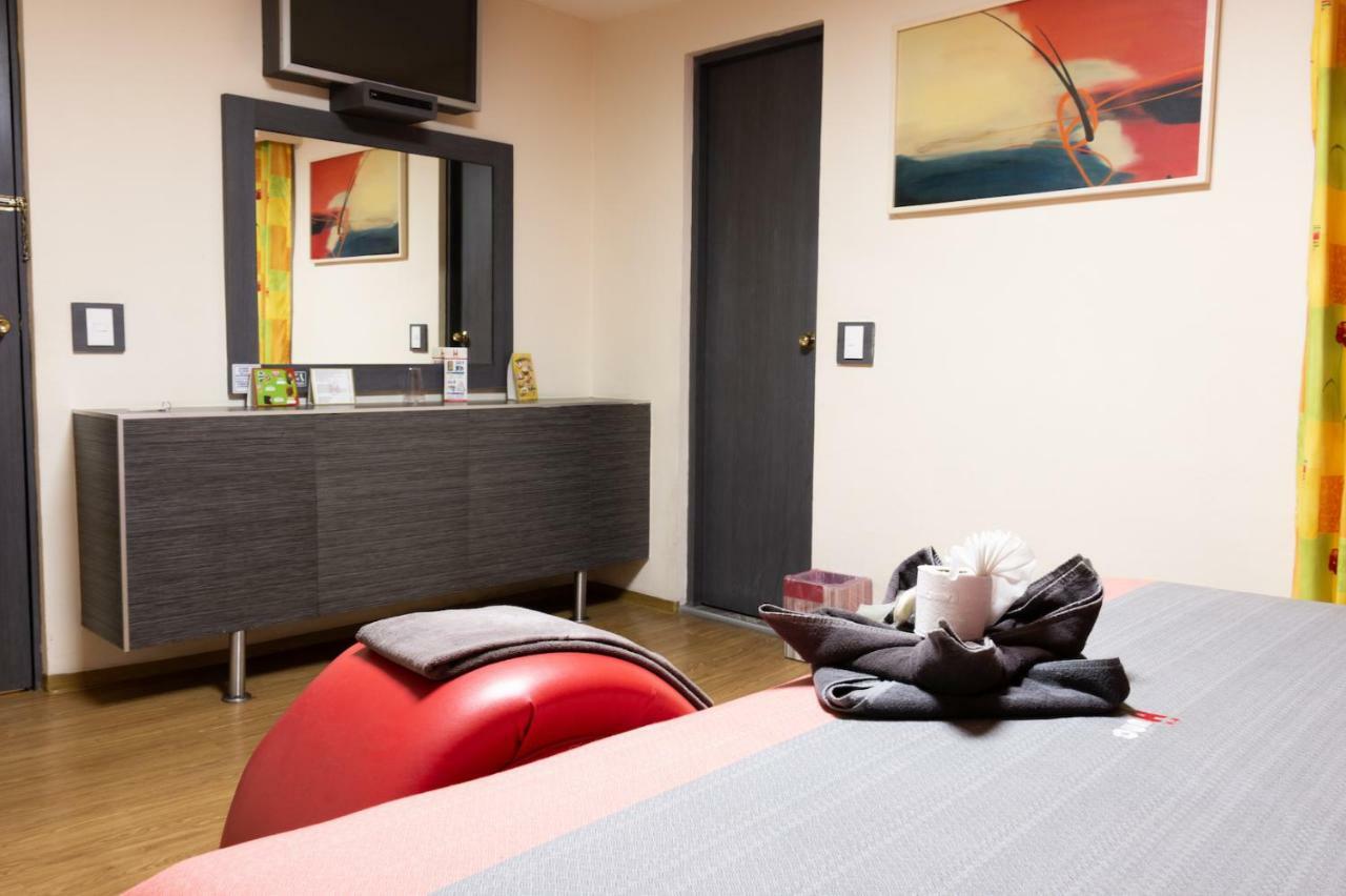 H - Piet Adults Only Hotel