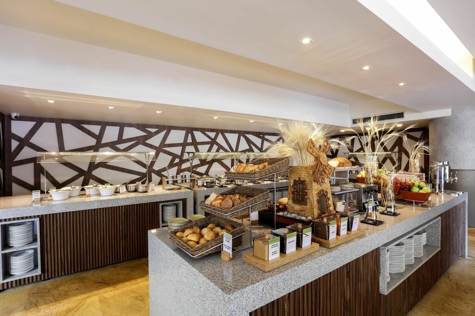 Hotel Doubletree By Hilton Santa Fe