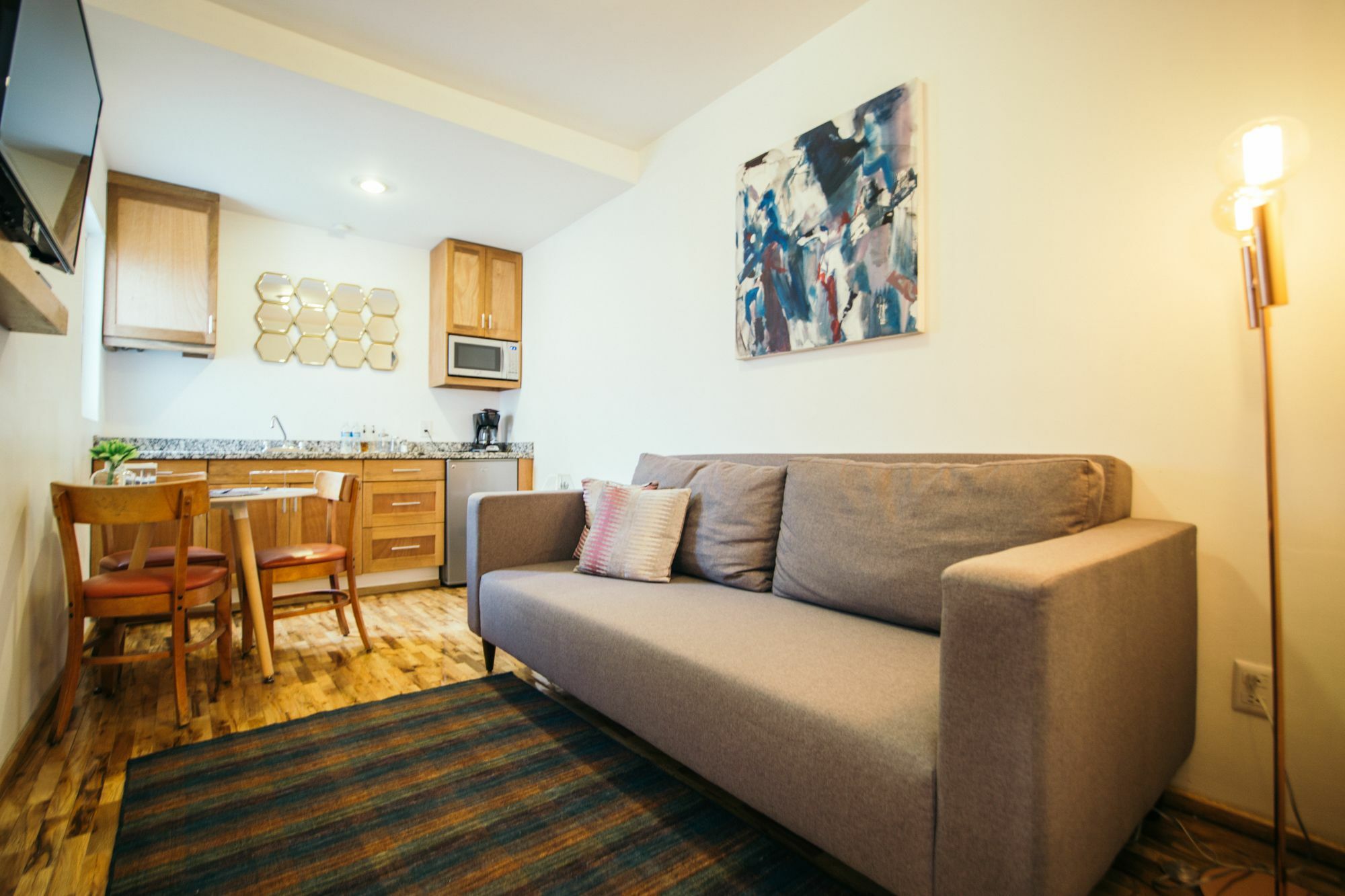 The Gallery By Myplace Apartment *